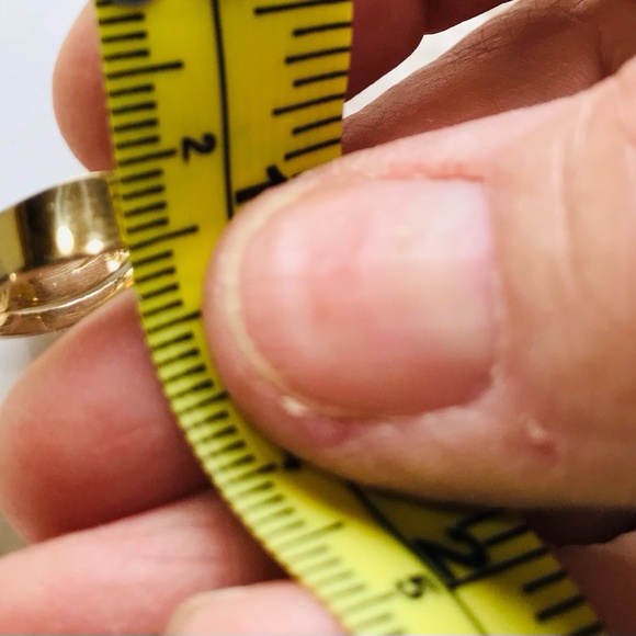 14k Yellow or White Gold Chevron Ring - Picture 5 of 8